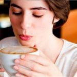 Какие красящие эмаль зубов продукты не рекомендуется для употребления