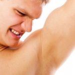 Потливость может сопровождаться неприятным запахом